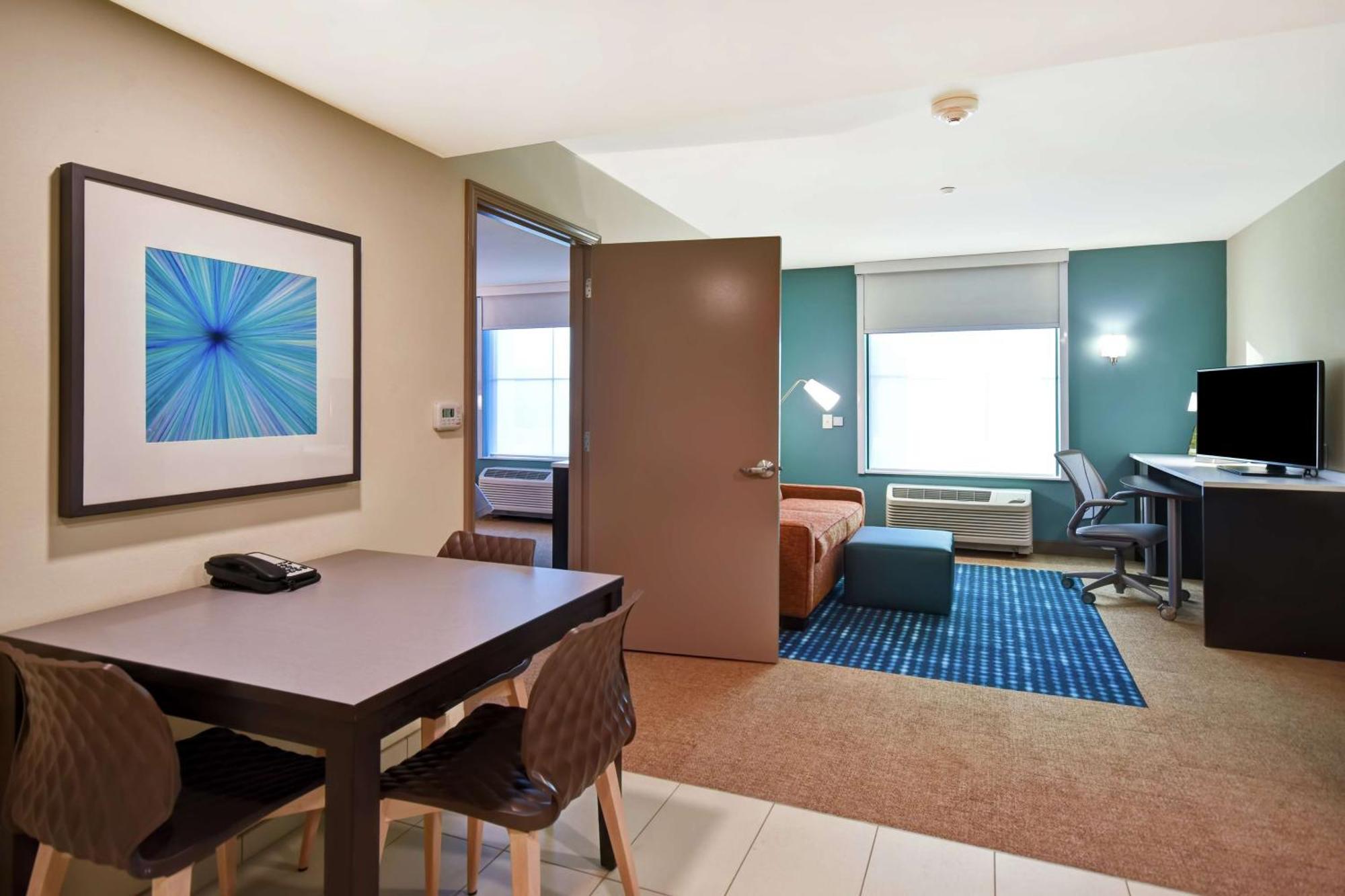 Home2 Suites By Hilton Lagrange Exterior photo